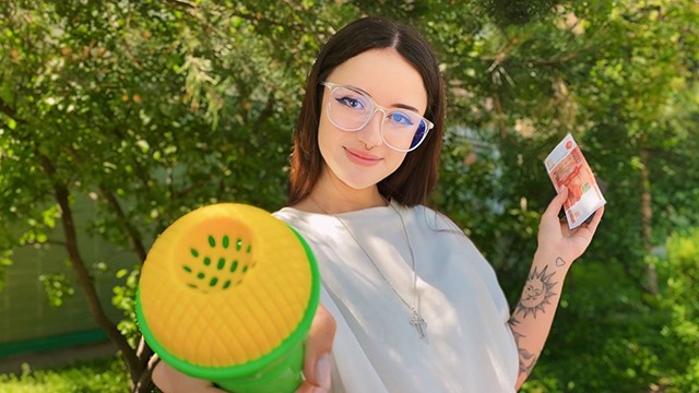 Image ARGENT OU CADEAU - BAISER DANS LES BOIS ?